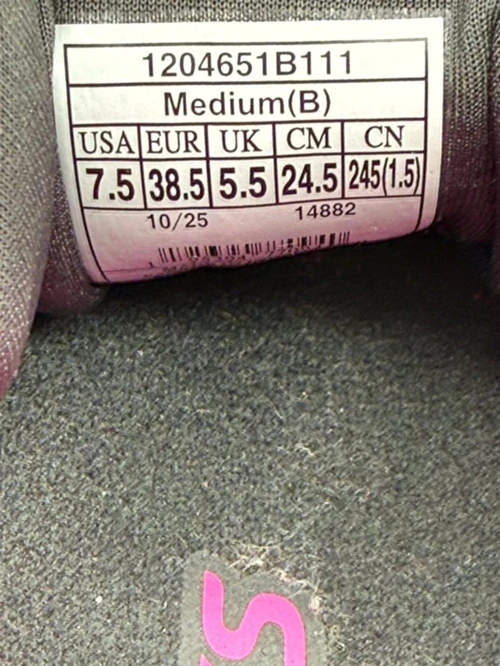 Brooks GLYCERIN 23 Women's 7.5B Light PINK on PINK and Black Running Sneakers S6 - Picture 6 of 6